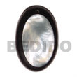 hammershell oval w/ thick Shell Pendant